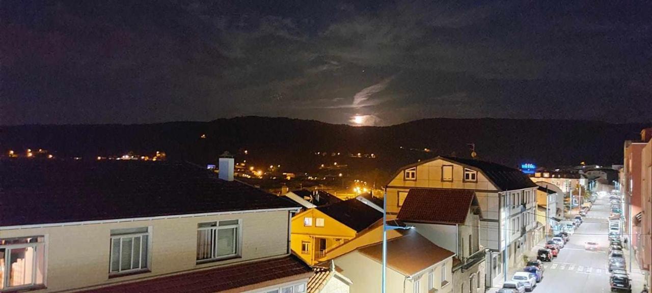 Apartamento Xanela O Mar Laxe Buitenkant foto